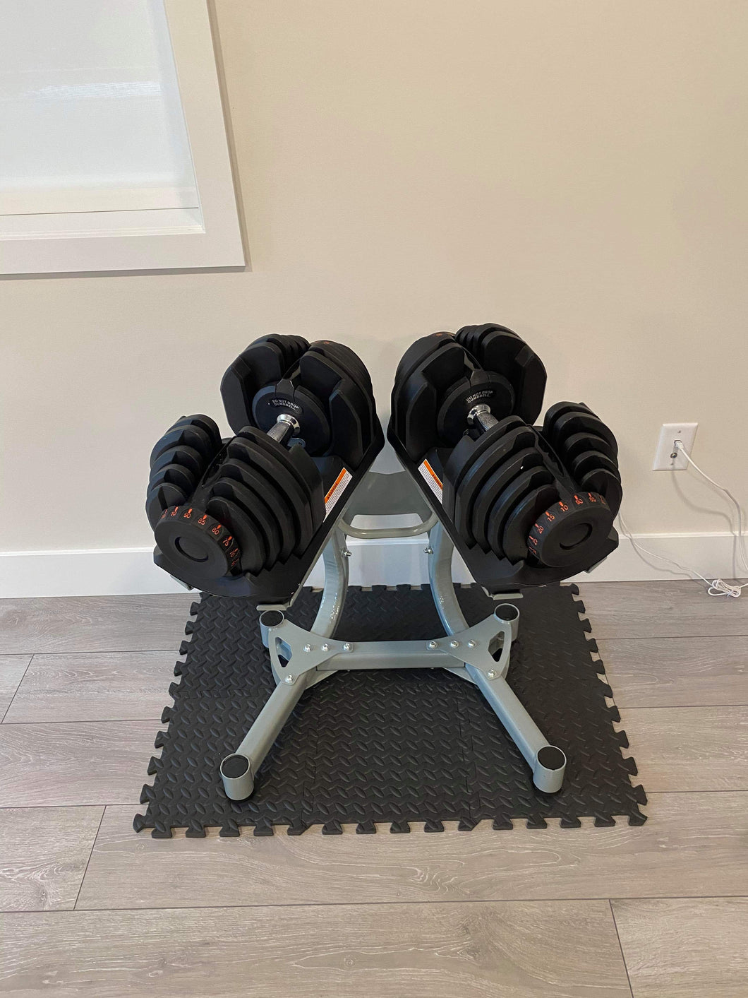 10-90lbs adjustable dumbbells with stand